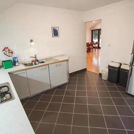 Spacious Apartment, Terrace, Gg Апартаменты Любляна